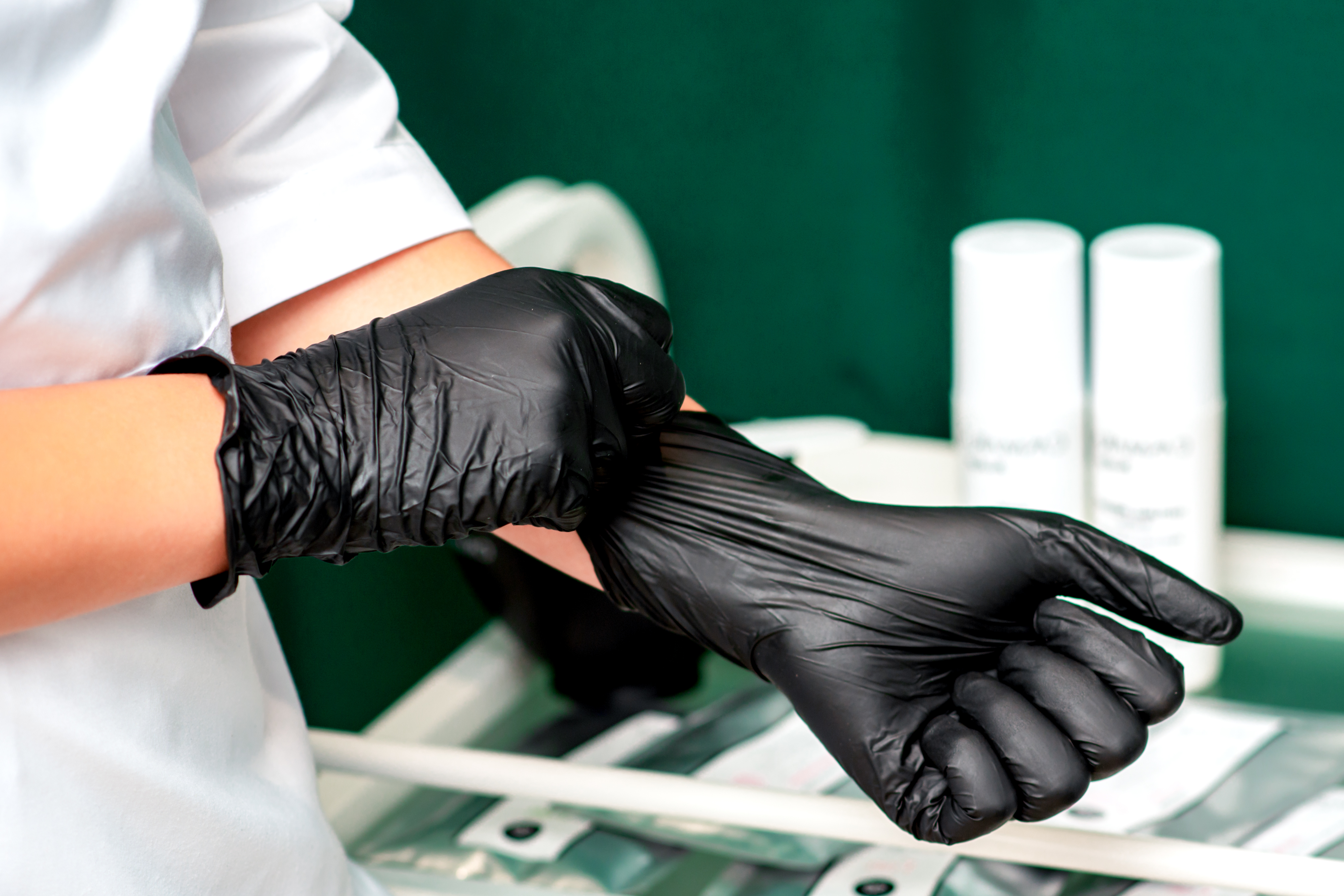 Disposable Synmax Vinyl Gloves Black